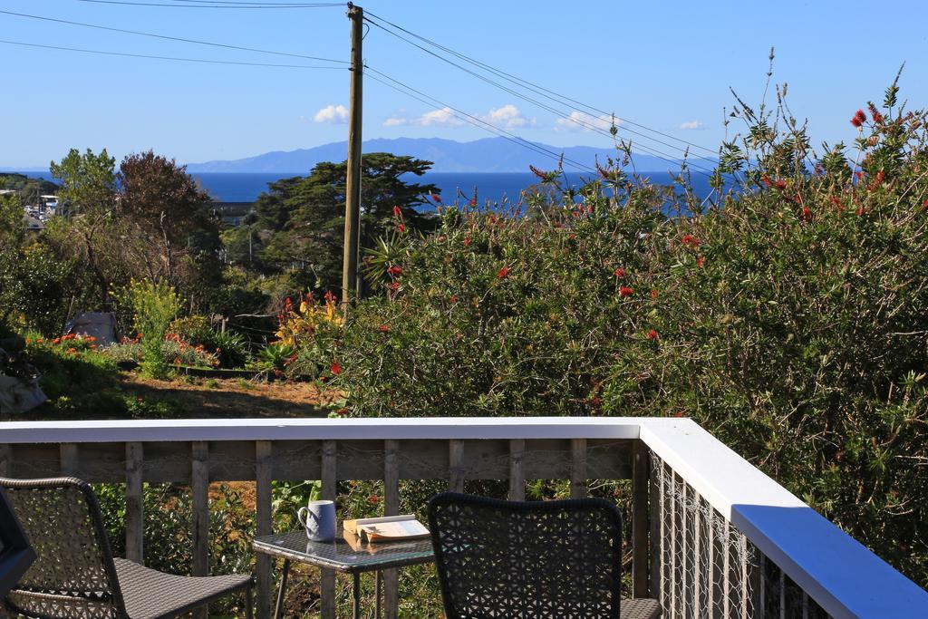 Church Bay Views - Stay Waiheke Oneroa المظهر الخارجي الصورة